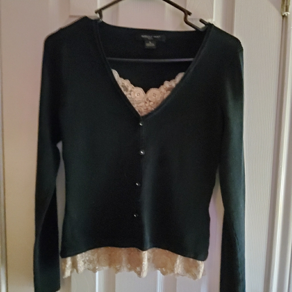Ribbed long sleeve with lace